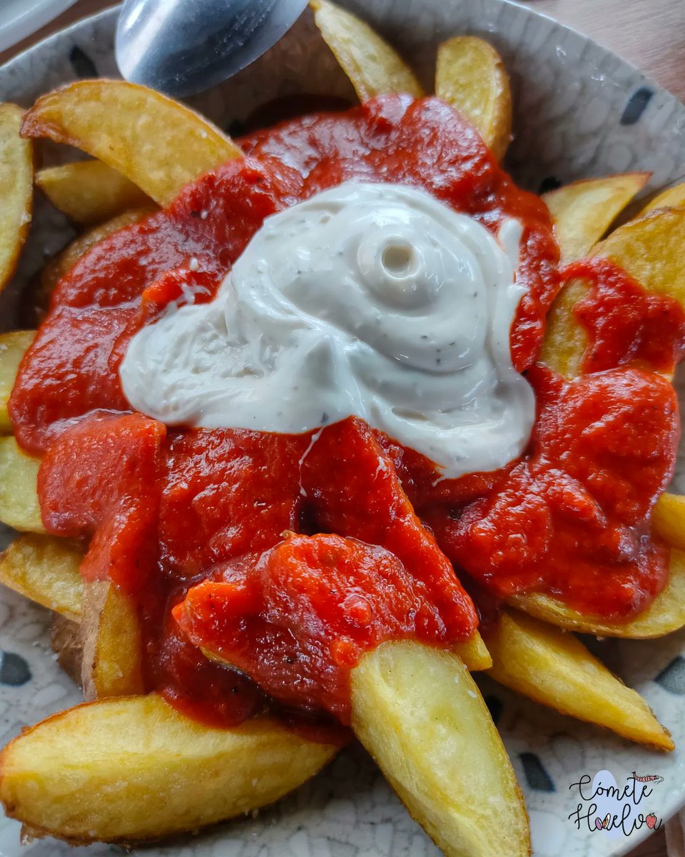 Dicen que "donde el alma sonría, ahí es" 😍 ¡Y bien que sonreímos el pasado finde con la propuesta de Alma Beach 🤤 Situado en la Playa de la Bota, cuentan con 1 carta desenfadada que hará las delicias de todo el mundo 🍽️ ¡1 de nuestros imprescindibles en la Costa de le Luz! 🏖️