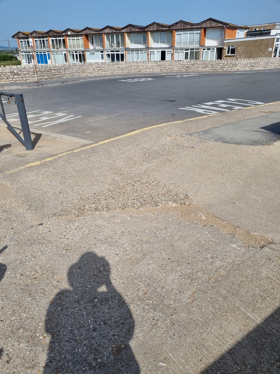 I can see you mean well <a href="/DorsetCouncilUK/">Dorset Council UK</a> &amp; Bridport Town Council - but this matting is a big fail on a few counts! PLEASE PUT IT RIGHT ASAP! It is not currently safe OR accessible for an electric wheelchair or scooter !