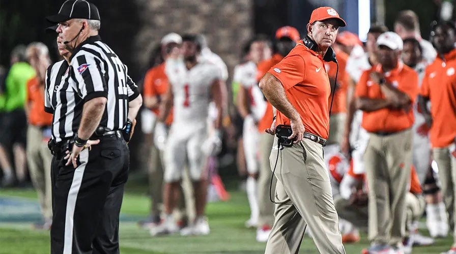 The real reason Clemson lost last night. No Sweatshirt