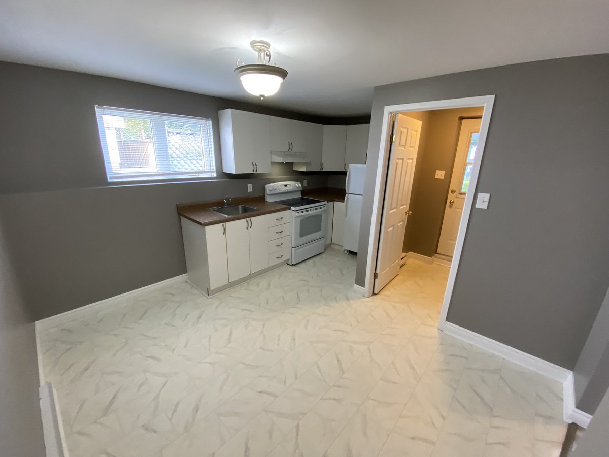 New Listing * 2-apartment * $334,900

12 Bavidge St, St. John's - East End

🛌 3 bedrooms in main unit
🛌 2 bedrooms in apartment
🌲 Green belt
🧺 Laundry in both units
🛀 1/2 bath off primary bedroom in main

More Pictures &amp; info:
youtu.be/2zYhwTV8wfA?si…

#REMAX #stjohns