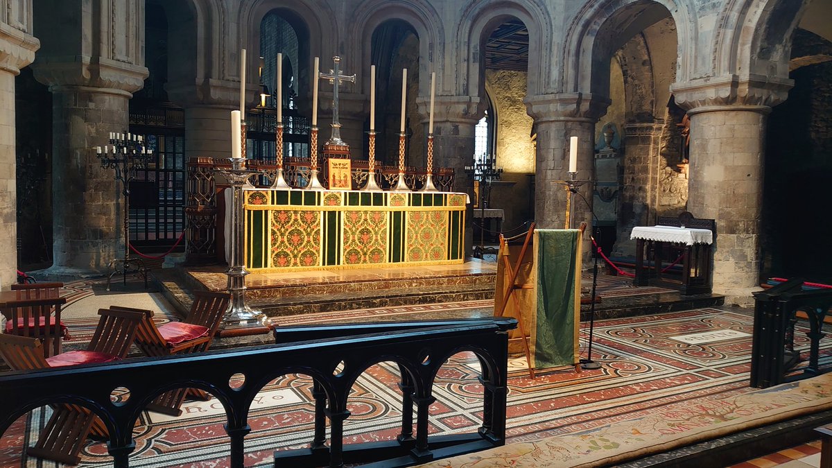 PeteLitchfield's tweet photo. @livinglondonhis Stunning inside too https://t.co/IErERuhIiQ