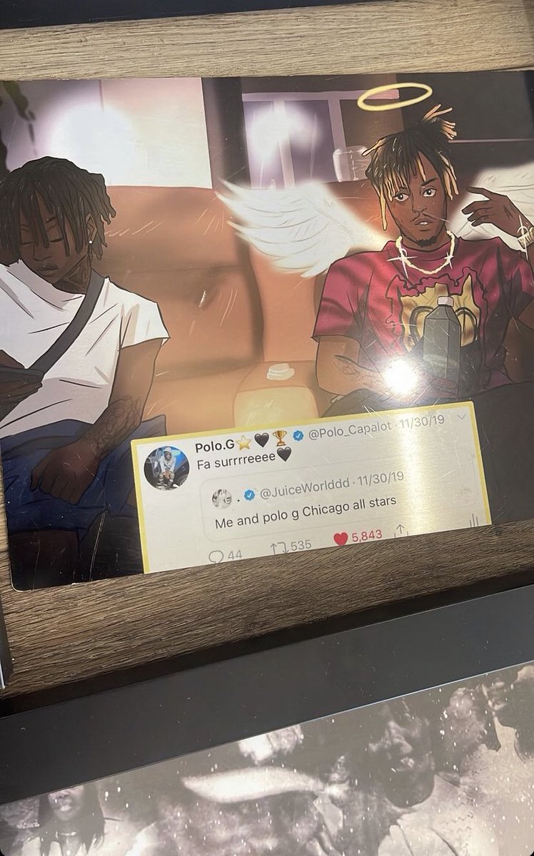 999_unity_'s tweet photo. Polo G has a drawing of him and Juice WRLD his his house https://t.co/OctoBUWJQU