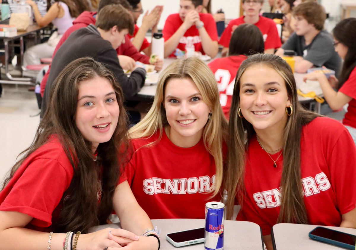 Hingham Public Schools tweet media