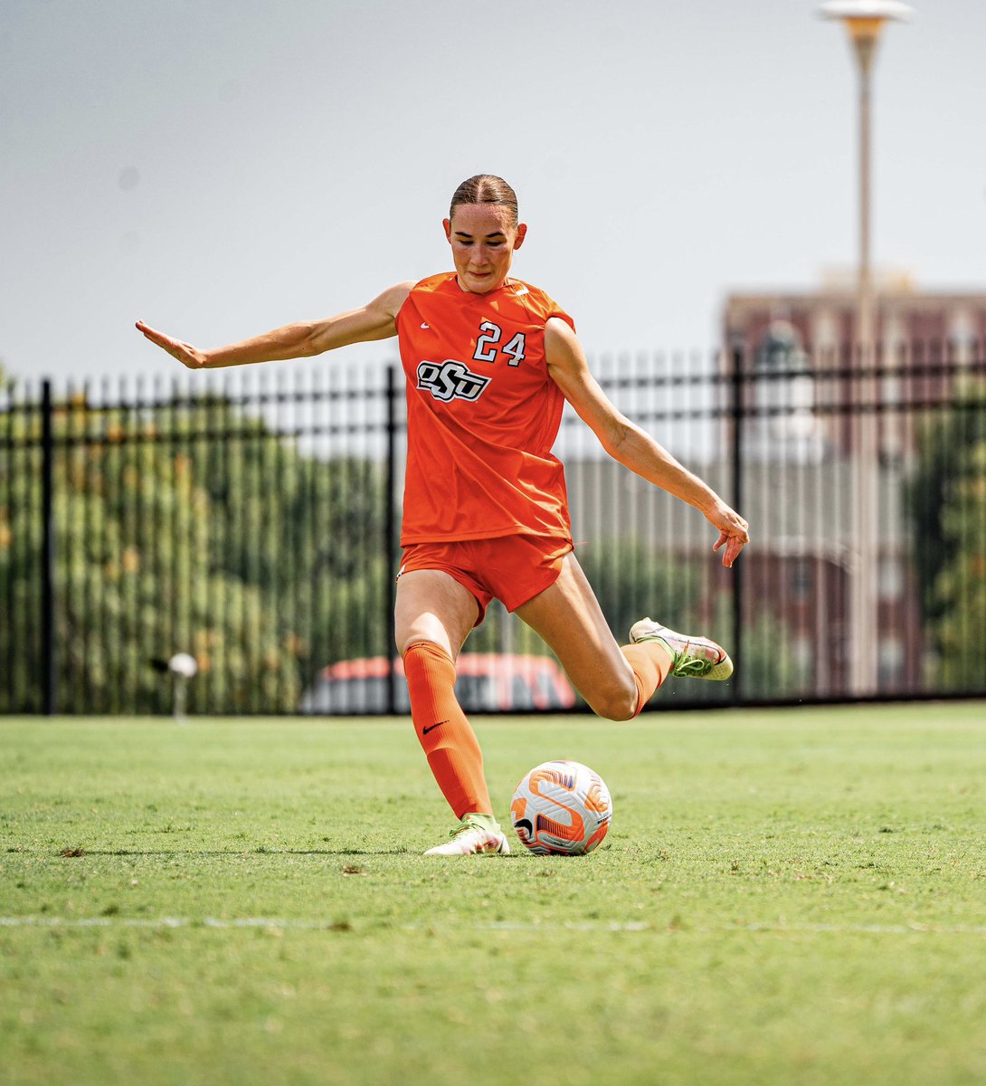 CowgirlFC's tweet photo. Big ups to @elliegeoffroy24 for being named to the @TopDrawerSoccer Team of the Week

🔗 https://t.co/KV5zjth6iV

#EarnIt #GoPokes https://t.co/shJLDRp4vS