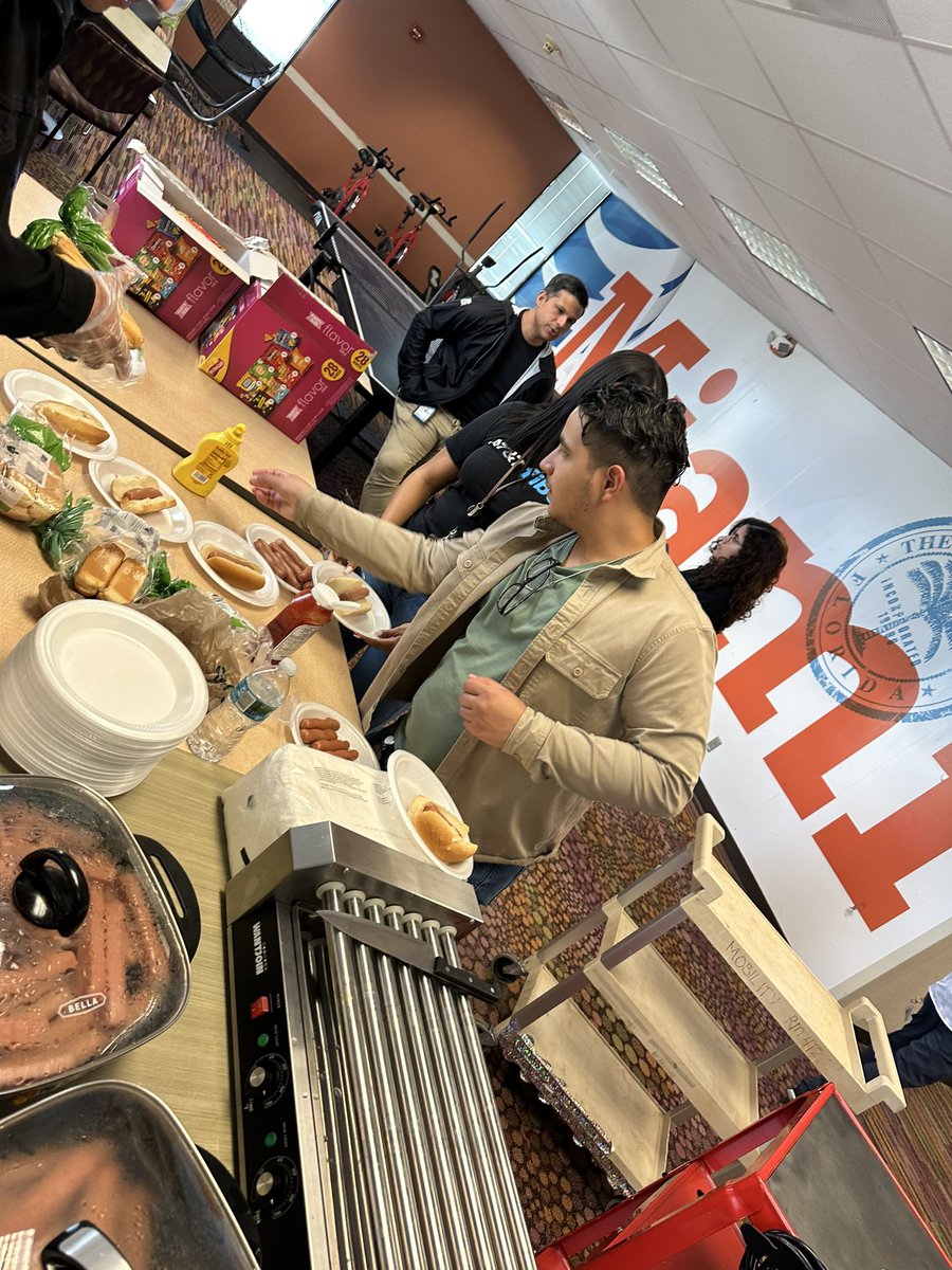 JayFromtheT (@jayfrommiamii) on Twitter photo Hotdogs & chips post Labor Day Weekend π Enjoy Miami π! #MBCGoodStuff #Banksbosses #MiamiMSS <a href="/TheIvanLacayo/">Ivan Lacayo</a> <a href="/TonySmith4Sales/">Tony Smith</a> <a href="/TheGoodLifeKev/">Kevin McDorman</a> <a href="/mrsherd2015/">Betsy McGrath-Herd</a> <a href="/RestrepoARV/">Ancizar Restrepo</a> <a href="/DannyL_MiamiMSS/">Daniel Lozano</a> <a href="/banks_dvb/">David Banks</a> @mbcgoodstuff Hotdogs & chips post Labor Day Weekend π Enjoy Miami π! #MBCGoodStuff #Banksbosses #MiamiMSS <a href="/TheIvanLacayo/">Ivan Lacayo</a> <a href="/TonySmith4Sales/">Tony Smith</a> <a href="/TheGoodLifeKev/">Kevin McDorman</a> <a href="/mrsherd2015/">Betsy McGrath-Herd</a> <a href="/RestrepoARV/">Ancizar Restrepo</a> <a href="/DannyL_MiamiMSS/">Daniel Lozano</a> <a href="/banks_dvb/">David Banks</a> @mbcgoodstuff