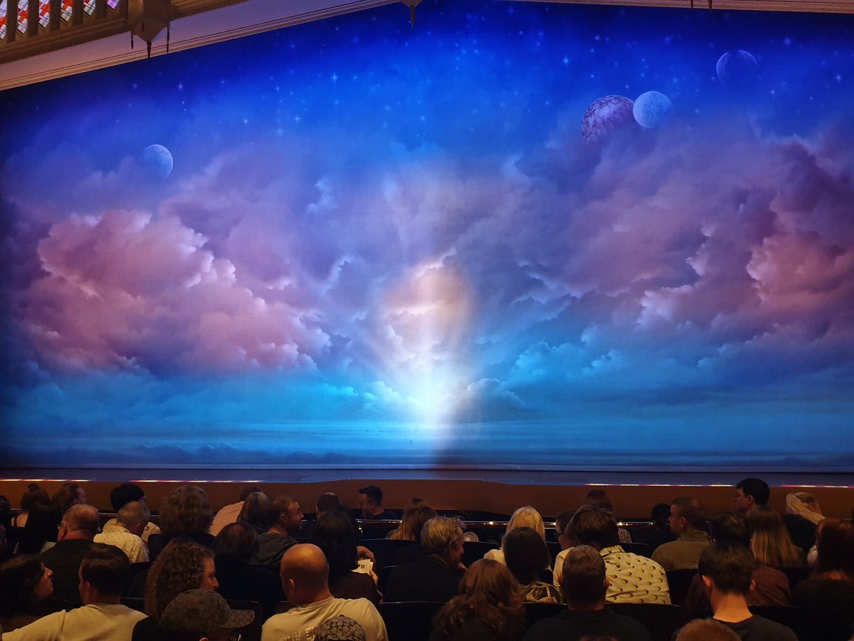 Ralph_is_Happy's tweet photo. 5th show (Fri) was return to @bookofmormonuk at #PrincessofWales . 

Hope everyone was ok after short break 5 min before end Act 1. Seemless regrouping. Announcer said show was 'starting intimately' 😳😊

Sorry to have missed Connor - #ElderCunningham https://t.co/o83dhGtucZ