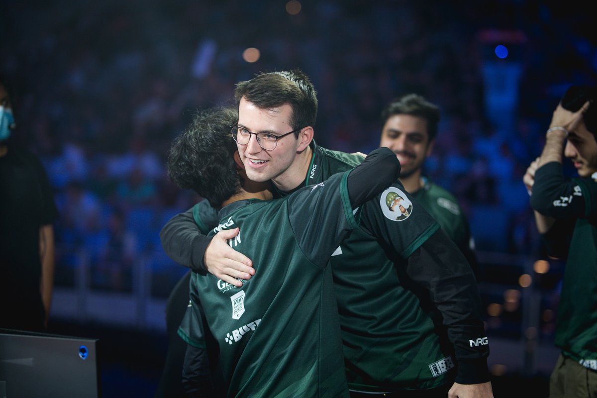 with jstn becoming a free agent it confirms that the longest duo in rocket league history will be breaking up after 2056 days together 😔