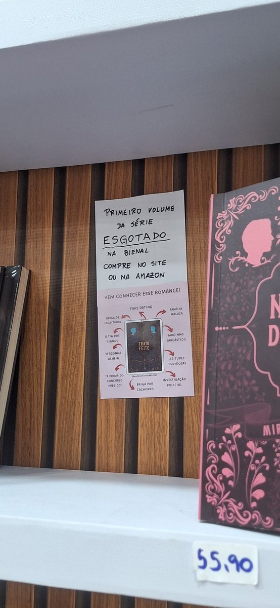 Realizar um sonho é um treco, que assim, né, demora a cair a ficha... mas... LANCEI MEU SEGUNDO LIVRO 🗣️🗣️🗣️
E pela primeira vez, viajei por conta dos meus livros AND ESGOTEI UM LIVRO EM BIENAL 🗣️🗣️🗣️