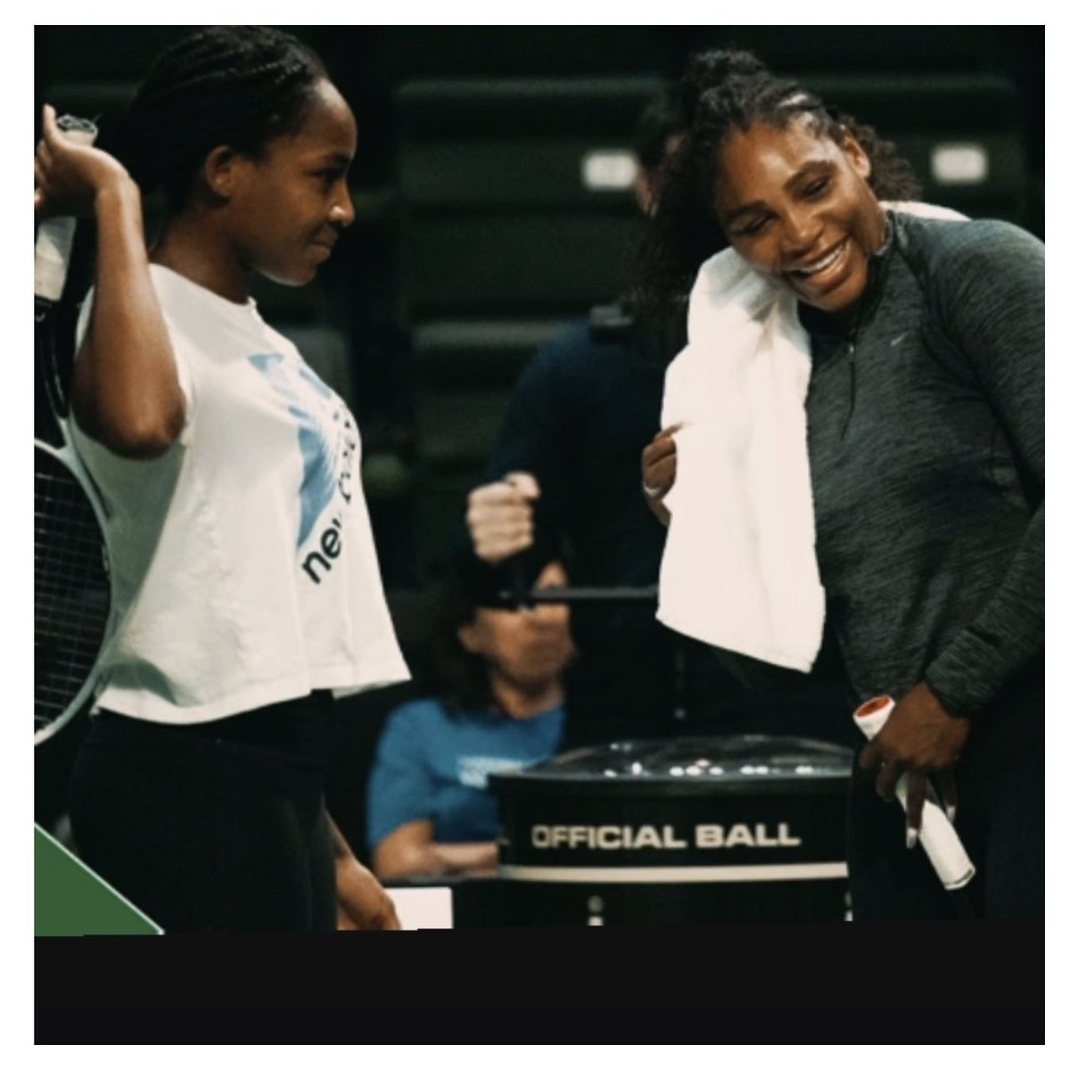 📍Honoring the ones who lead the way, and those that carry the torch. 

Coco Gauff, becomes the first American teen to reach the semis at the U.S. Open since Serena Williams in 2001. 

undrcrwn.com/products/compt…