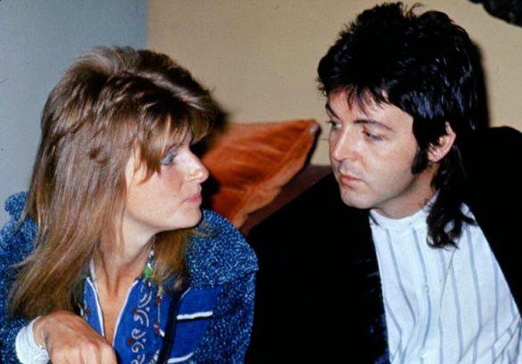 dailyeastman's tweet photo. linda and paul mccartney, 1974. https://t.co/EGLVHjqUY7