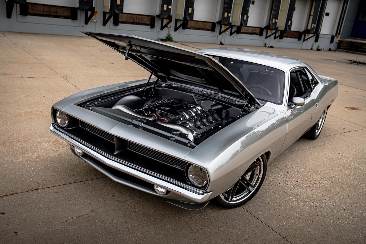 FatJC_'s tweet photo. Excelente inicio de semana!! 
Les dejo este hermoso Plymouth Cuda 1970 con 850hp 👺 

#JcCustom #plymouth #plymouthbarracuda #PlymouthCuda #Barracuda #MuscleCars #Cars #Autos #Autosclasicos #ClassicCars #Restomod #Automotive #HotRods #Prostreet #carporn #photography #viralpost https://t.co/BCYD0Gi1nq
