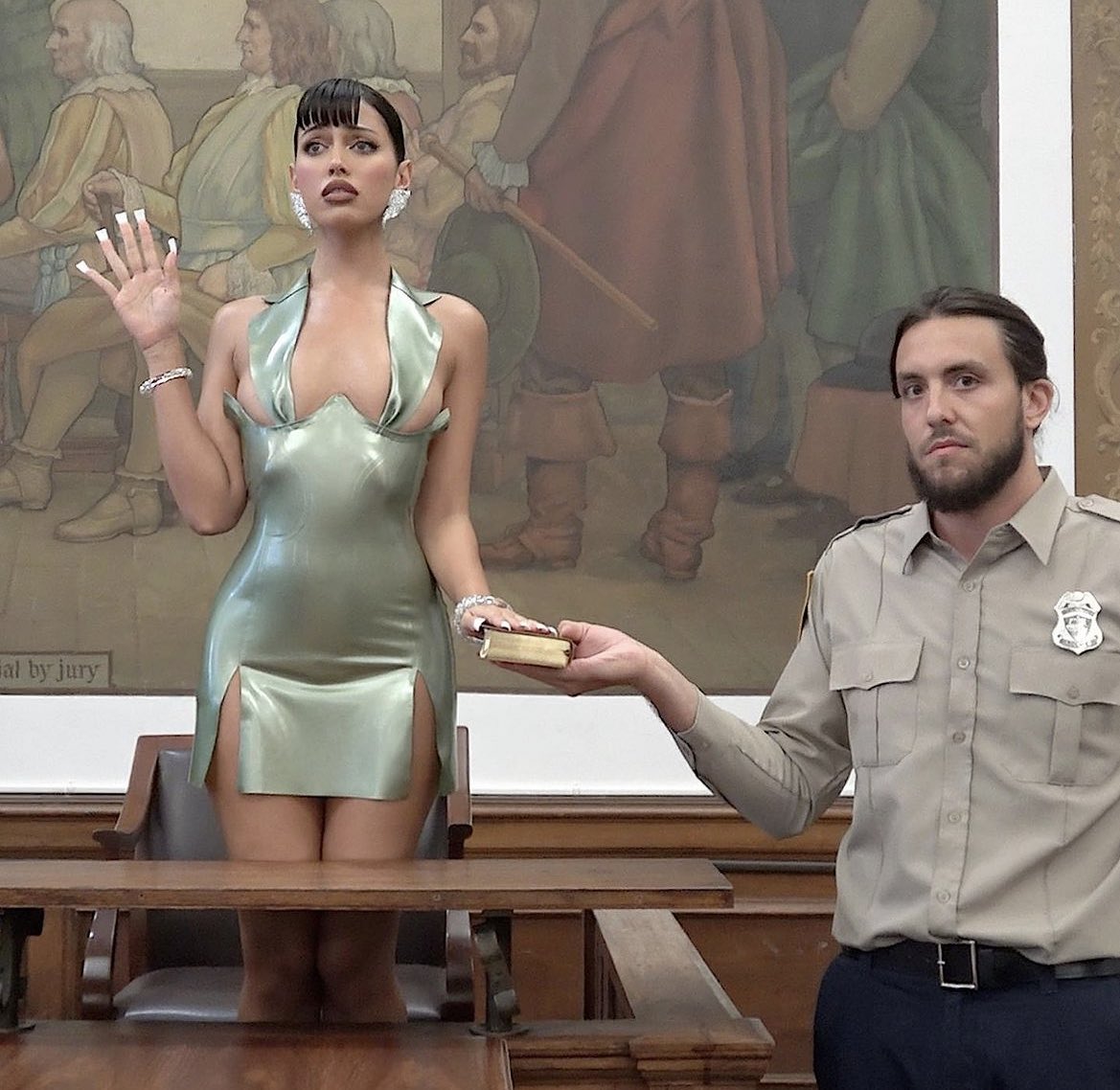 muglare's tweet image. wait this look is sickening