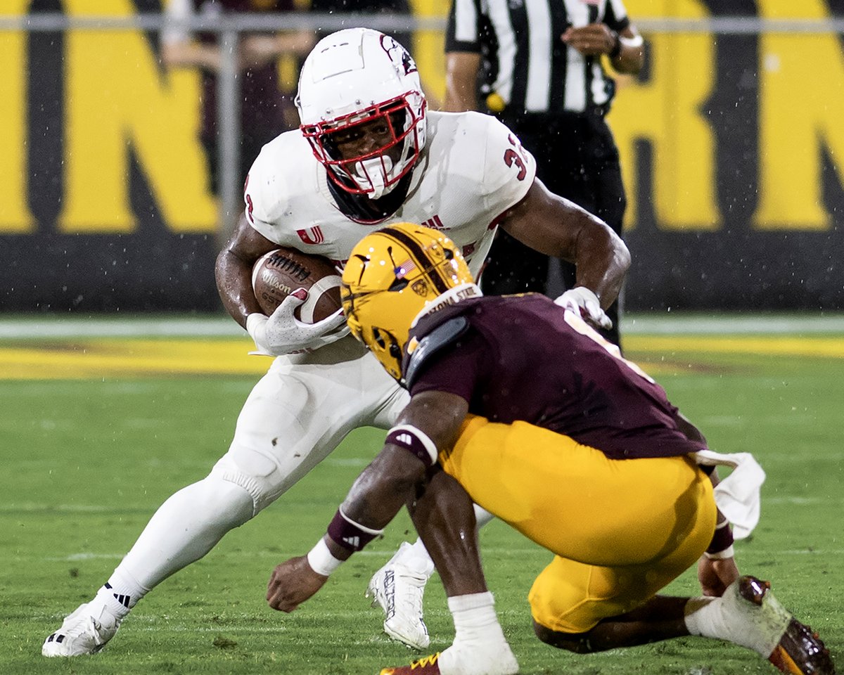 Only the beginning

#FocusFightFinish ⚡️ #TBirdNation ⚡️ #RaiseTheHammer