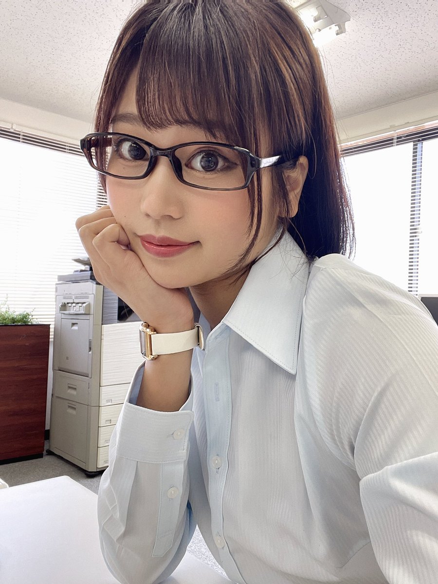 頭の中はえっちなことで埋め尽くされてる https://t.co/0gpQaOkv4c