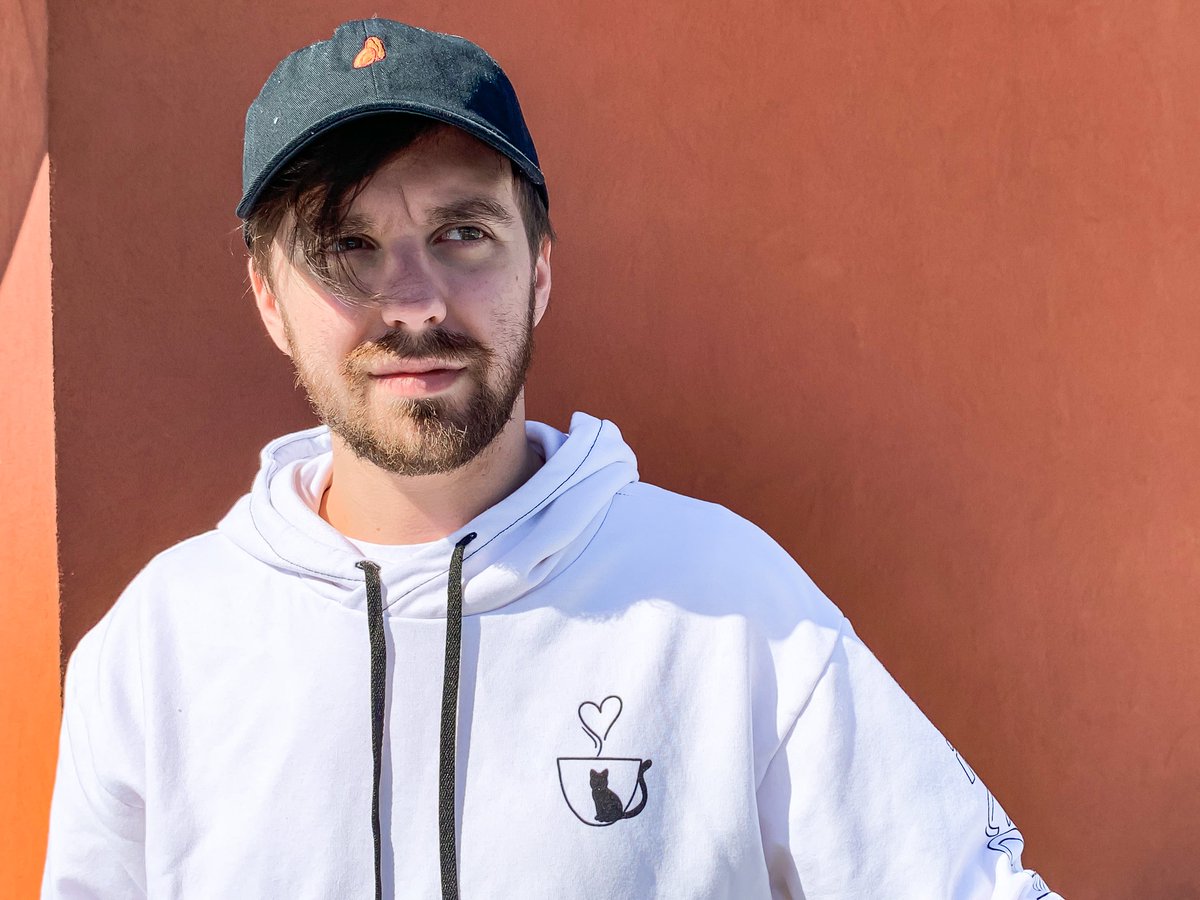 AgentInk's tweet image. Introducing our Content Creator of the Week: @nunnskees ☕✨

Hear what he had to say about his merch below 👇

"The merch is such high quality &amp;amp; lasts through so many washes! The hoodie especially has had the most positive feedback &amp;amp; rightfully so. I can't wait for cooler…