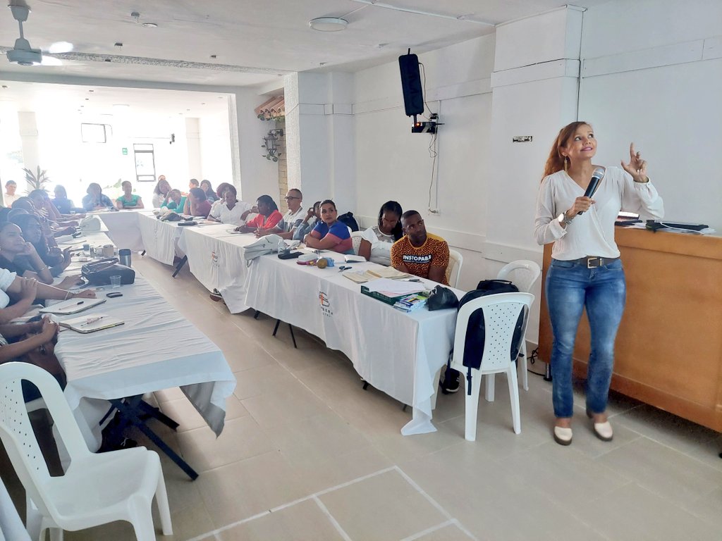 BogalloLopez's tweet photo. @Daz4Grace Hablemos de Evaluación en el aula, y conversemos sobre la importancia de retroalimentar en el aula. https://t.co/Js41IQQDoj