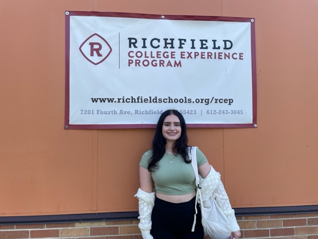 Richfield280's tweet photo. Today was the first day of school for our secondary students at Richfield Middle School, Richfield High School, RCEP and SEC! Lots of smiles and high-fives from teachers, hugs from friends and laughter everywhere. The 2023-24 school year is off to a great start! https://t.co/PWcGwVTzhN
