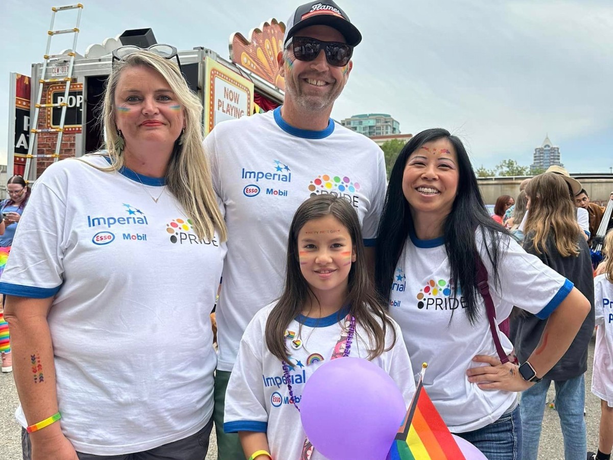 ImperialOil's tweet photo. What a BLAST! Thx to our >100 employees (& their friends, family & pets) who brought their lively & positive energy to the 2023 @CalgaryPride Parade! π Learn more: https://t.co/DSO4MLkddk #CalgaryPrideParade https://t.co/QjdO6Bmv7k