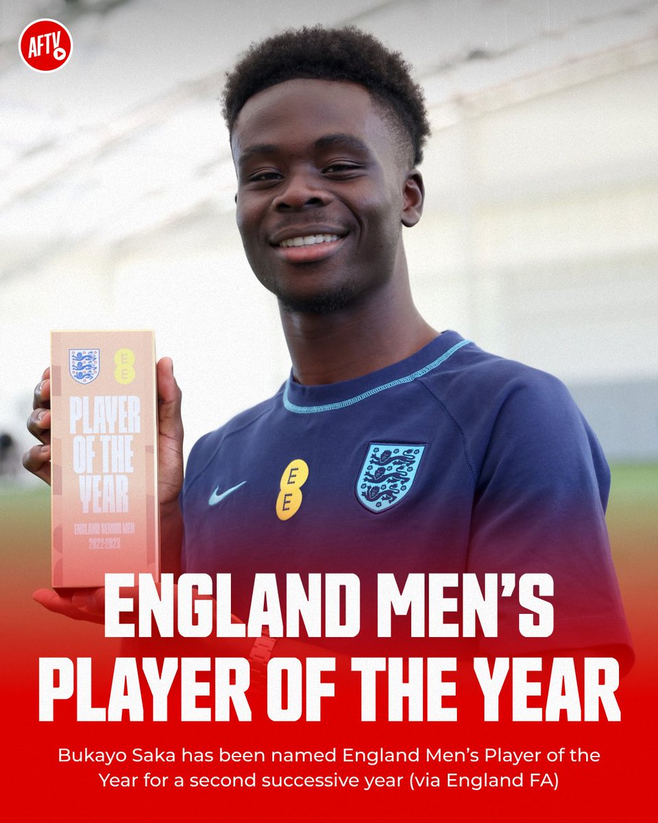 AFTVMedia's tweet photo. Two years in a row 🏆 

Starboy ⭐️ 

#AFC #Arsenal #Saka https://t.co/FBwZFrt3CS