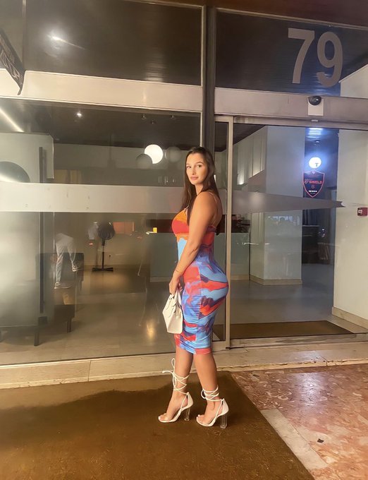 Mami❤️&zwj;🔥 https://t.co/7Vs1QXWeZm