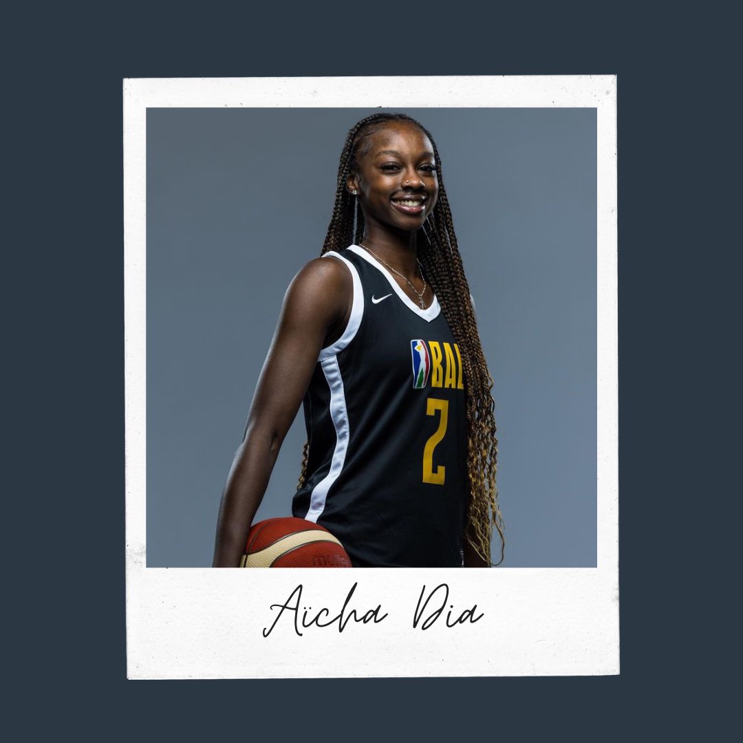 During this walk, Aïcha talks to us about the fresh starts in her life. 

Current intl athlete who will contribute to @GoBearcatsWBB success in @Big12Conference

Global competition experience, representing both Team Canada & Senegal (@theBAL) 🇨🇦🇸🇳 

Another must listen pod! 💫