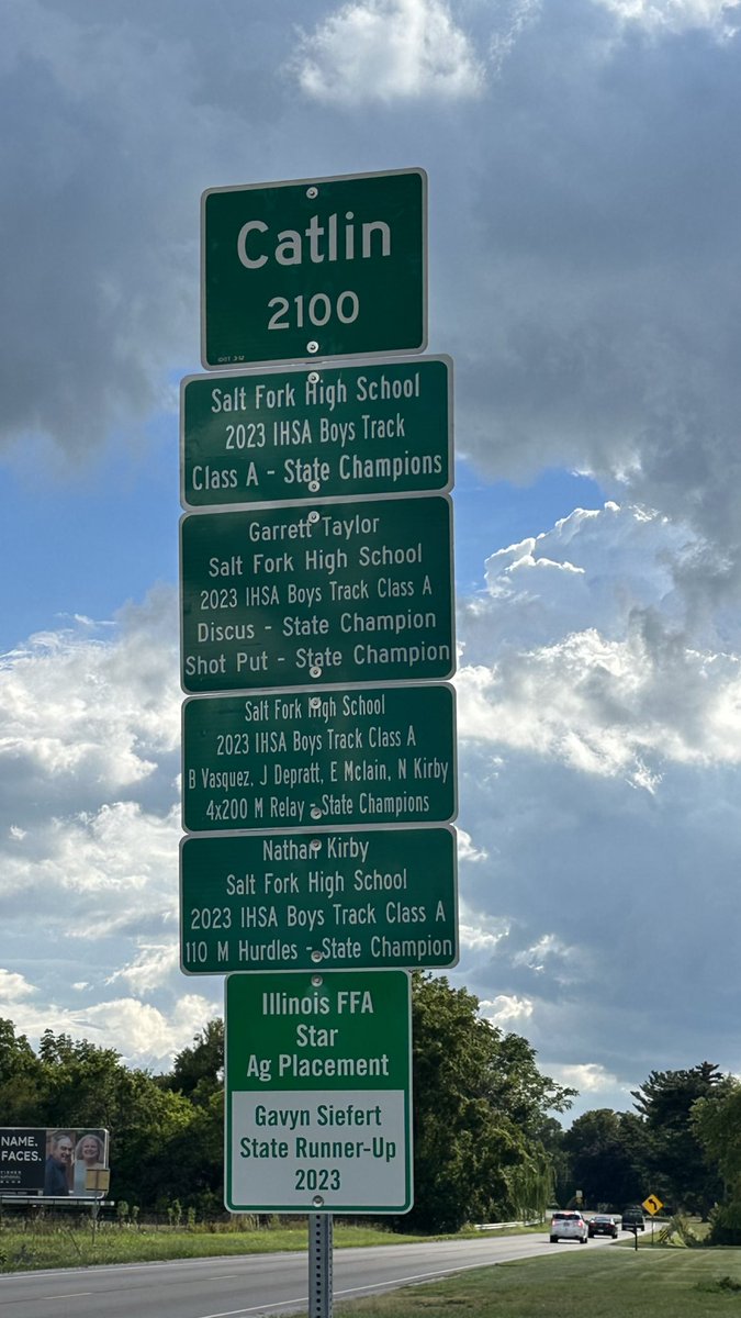 We got quite a few new green signs up in Catlin!!
⚡️⚡️⚡️🐄