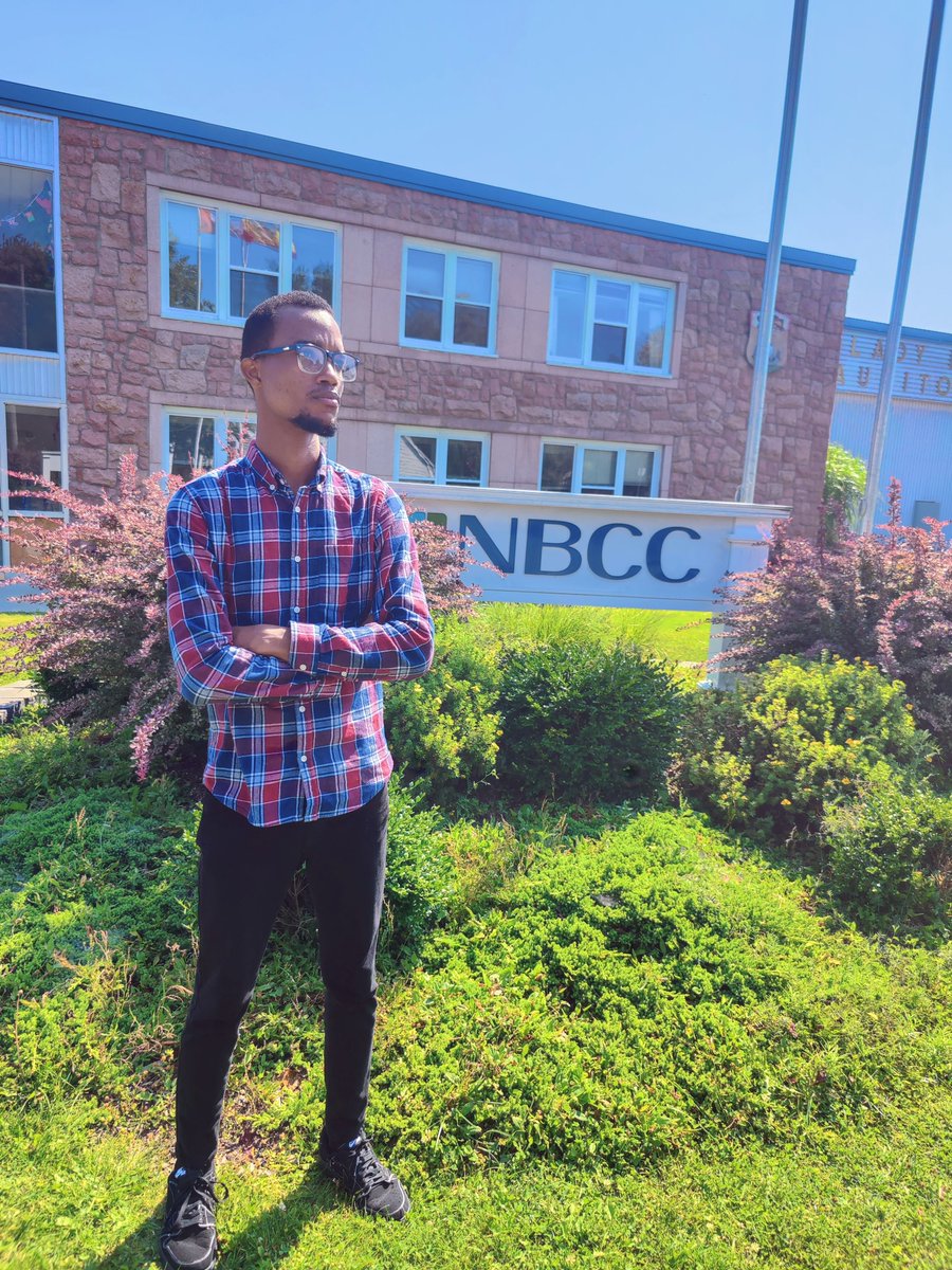 QuequSefa's tweet image. ๐Excited to kickstart my journey in Network Administration at @myNBCC ๐๐ป
Time to dive into the world of networks, routers, and switches. Let's make connections and build a strong foundation together! ๐ #BackToSchool #NBCC #NetworkAdmin #NewBeginnings