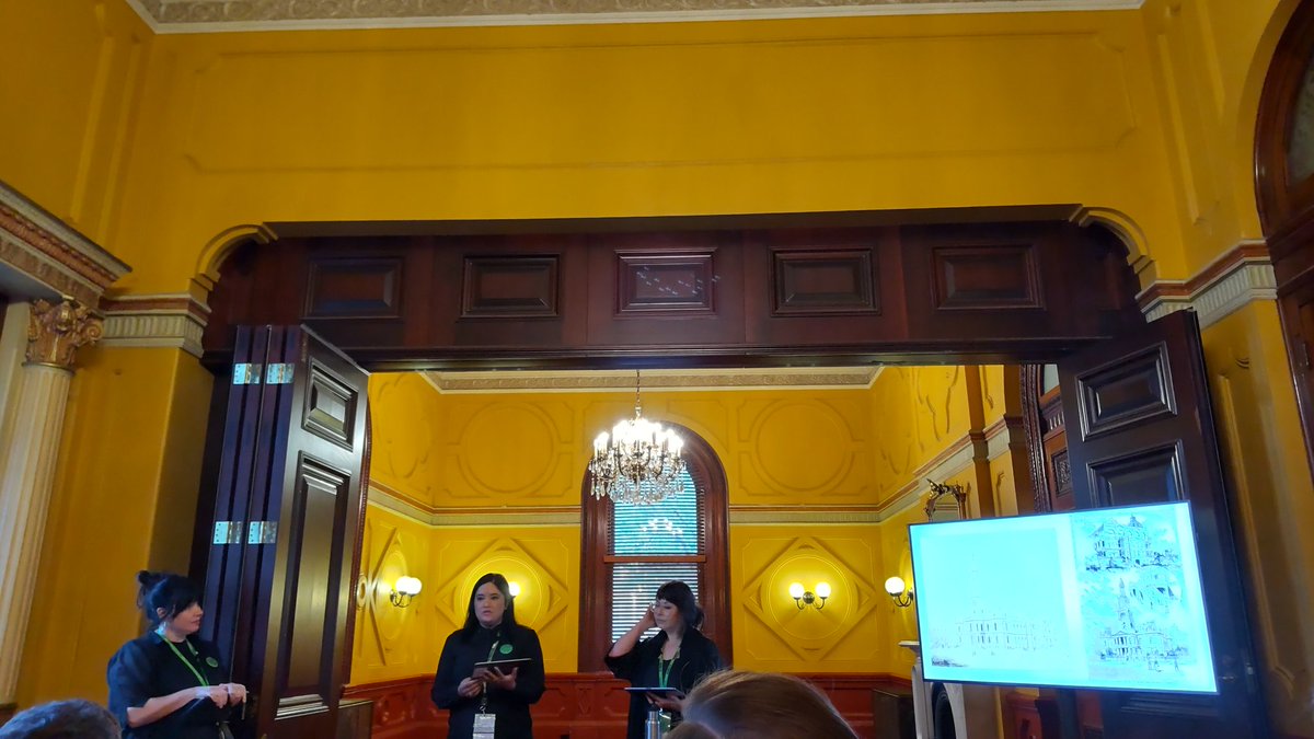 sangyokouko's tweet image. 今から朝食付きガイドツアー。おはようございます。 #Sydney #ICOMOS #Australia #heritage #cityhall #市役所 #シドニー #文化財 #オーストラリア