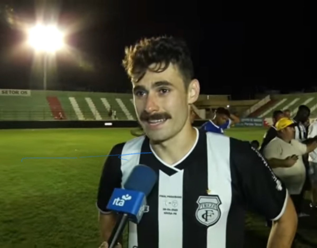 EXCLUSIVA DO GALO 🚨🐓

Treze abre negociação para o retorno do volante Roberto, de 26 anos, destaque na campanha do título do Campeonato Paraibano 2023. 

As conversas iniciaram nas últimas semanas e as partes envolvidas estão bem otimistas para um desfecho positivo. (+)