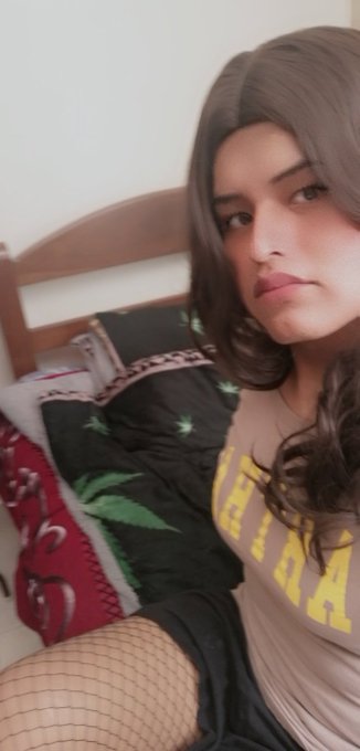 🙃Fotos de Hace 2 a&ntilde;os que me saque con Snapchat 😶 #snapchat #filter #selfie #subscribe #crossdresser<a href="/tag/selfie"class="tags"><span>#selfie</span></a><a href="/tag/snapchat"class="tags"><span>#snapchat</span></a><a href="/tag/tranny"class="tags"><span>#tranny</span></a><a href="/tag/filter"class="tags"><span>#filter</span></a><a href="/tag/transexual"class="tags"><span>#transexual</span></a>