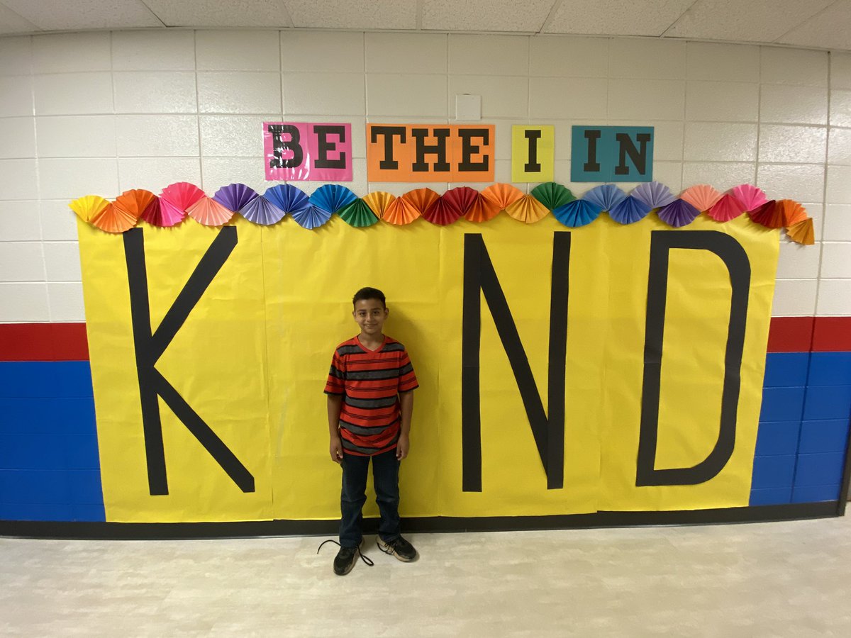 April Lammers tweet media