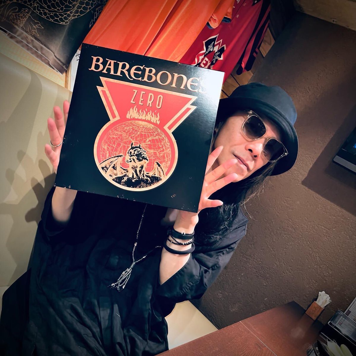 bareboneszero's tweet photo. BAREBONES
ZERO 12inch
@dogknights
Dog Knight site Re:Opened
https://t.co/3QBNOB4biW
BAREBONESのZEROのアナログのリリース元のDog Knightのサイトが再開しました
日本ではディスクユニオンとBASEで購入可能です
ヨロシク〜🔥
#barebones #bareboneszero #barebonesband #dogknights https://t.co/ZlSBUMuIuH