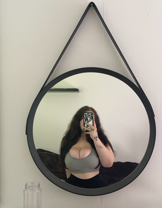 Hi🖤 https://t.co/pDHK1XyVr7<a href="/tag/porn"class="tags"><span>#porn</span></a><a href="/tag/slut"class="tags"><span>#slut</span></a><a href="/tag/bigass"class="tags"><span>#bigass</span></a><a href="/tag/onlyfans"class="tags"><span>#onlyfans</span></a>