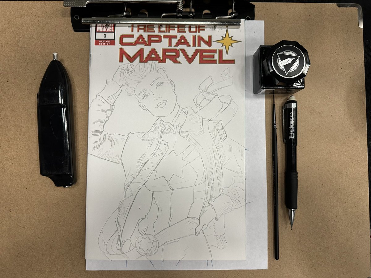 So many apps - I drew this #sketchcover at @GalaxyConATX and forgot to post it here. 
#captainmarvel #originalcomicart #sketchcover #carolfan #caroldanvers #msmarvel #themarvels #comicbookartist #coverartist