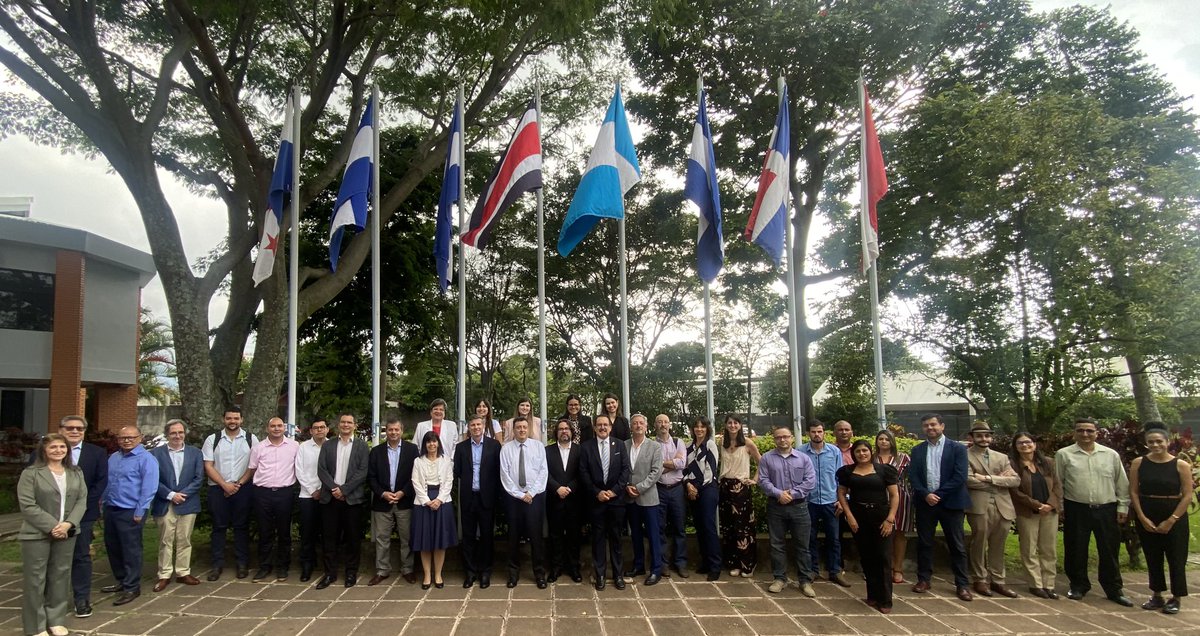 Empezando la última sesión del primer día de las XII Jornadas Iberoamericanas de Financiación Local <a href="/aifil_jifl/">Asociación Iberoamericana de Financiación Local</a>