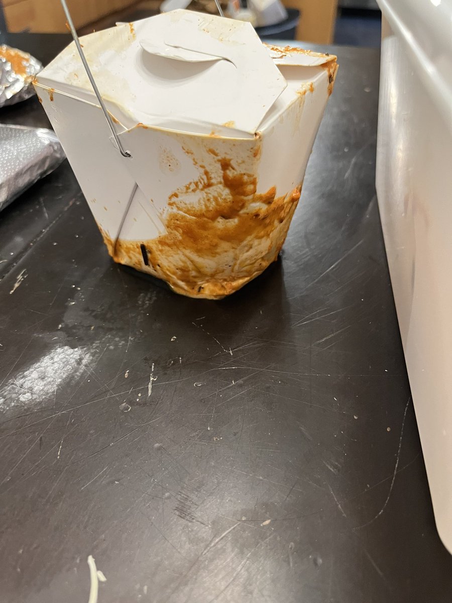 topherperusse's tweet photo. @DoorDash  not a good experience, driver dropped off my food 200 yards from the instructed location and left my order looking like this. The meal is basically not edible, then you only refund me 40%… nice customer service. #fail #badservice #doordash https://t.co/G3j5ONDguC