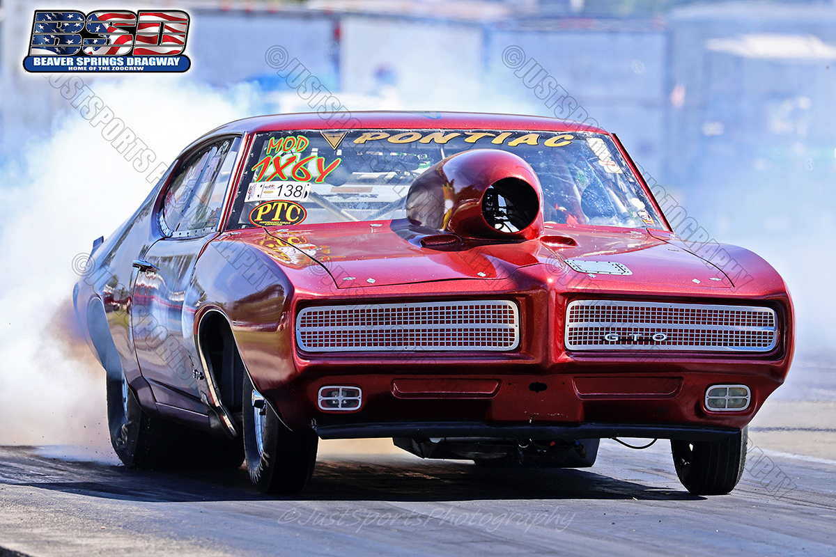 JustSports_AHL's tweet photo. 09-02-2023 BEAVER SPRINGS DRAGWAY  RANDOM

TIRE SMOKE TUESDAY RANDOM BURNOUT IMAGES - MANDRA - PRO STICK - WDRA

@PocketWizard
@MandraRacing
#MANDRA
#PROSTICK
#WDRA
#DRAGRACING
#POCKETWIZARD
#dragracing
#dragracingphotographer https://t.co/4DDAw9iaD0