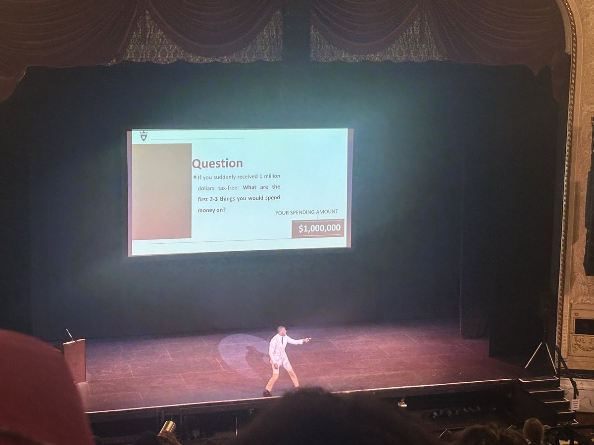 Opening Day! ❤️💙 #schenectadyrising 
<a href="/SCSchools/">Schenectady Schools</a> <a href="/MichaelBonner_/">Michael Bonner</a>
