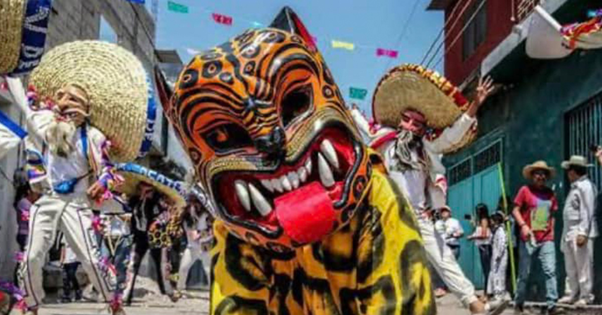 LResmargarita's tweet photo. Vivir la tradición de los #Tecuanes de #Tetelpa me ha permitido aprender ✍🏻 y conocer más sobre nuestras costumbres ancestrales. Gracias por dejarme ser parte de estas #festividades que identifican a Morelos.🌼
#larespuestaesmargarita #margaritaresponde https://t.co/gozO0ZnpdV