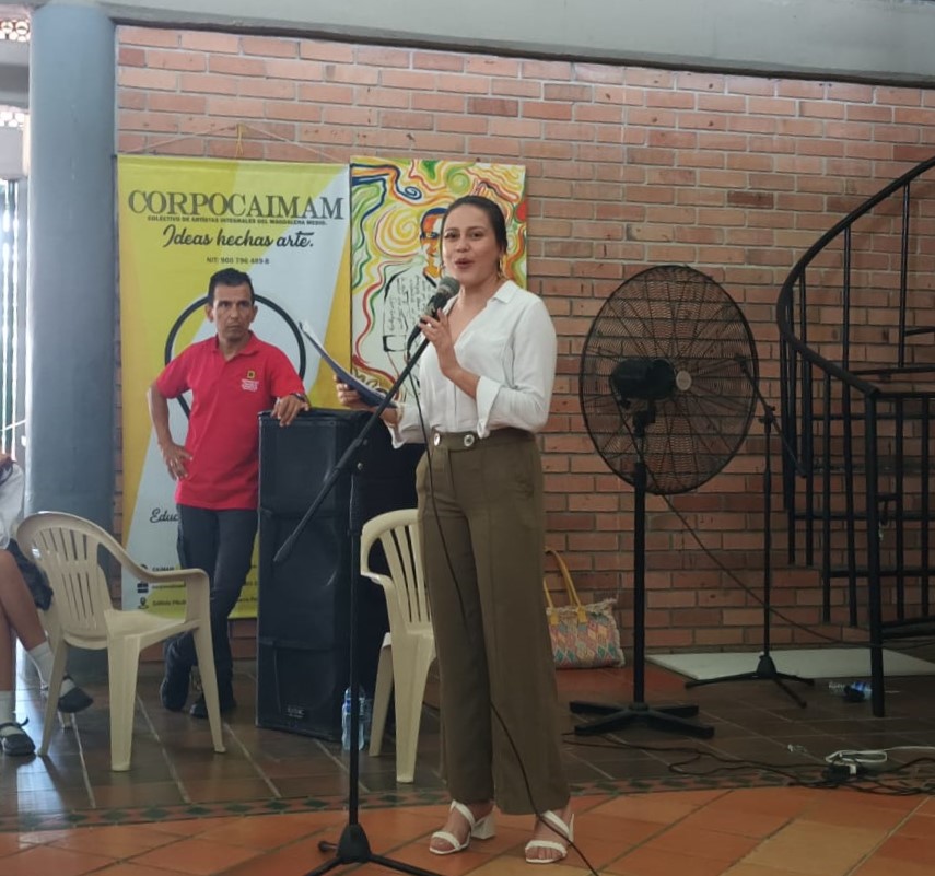 CompromisoOng's tweet photo. ¡Septiembre de conversatorios! “Ciudadela Educativa del Magdalena Medio narrando la Paz” fue el nombre del encuentro que realizamos el pasado viernes en las instalaciones de #palokadepuertasabiertas en Barrancabermeja. #HayFuturoSiHayVerdad #LegadoDeLaComisionDeLaVerdad #UPBBga https://t.co/IULsiuGbpq