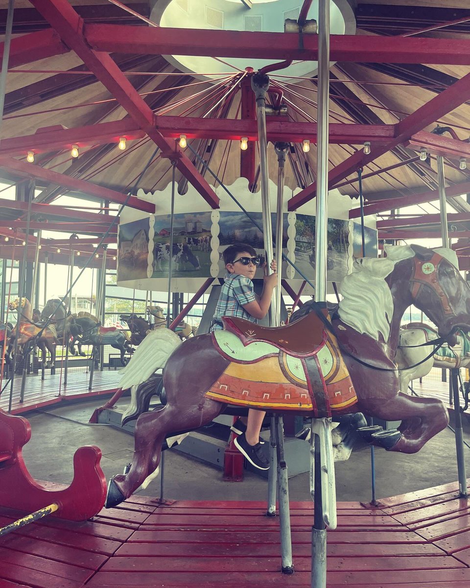 ColleenLMurphy's tweet photo. Tradition continues. Perfect day trip out to Greenport - Apple Picking, Claudio’s, Encanto and most importantly, a carousel ride (or two). How in the world do I officially have a first grader tomorrow?! https://t.co/eejn9tF4MU