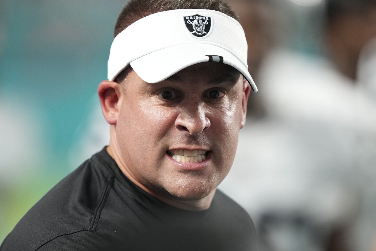 MileHighReport's tweet image. RT this if you're a #Broncos fan who hates Josh McDaniels #BeatTheRaiders