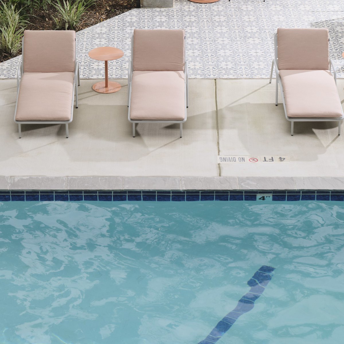 TheQuarterTX's tweet photo. Enjoy a new level of hospitality in an address that too often seems out of reach. https://t.co/h5I7CjuKXR