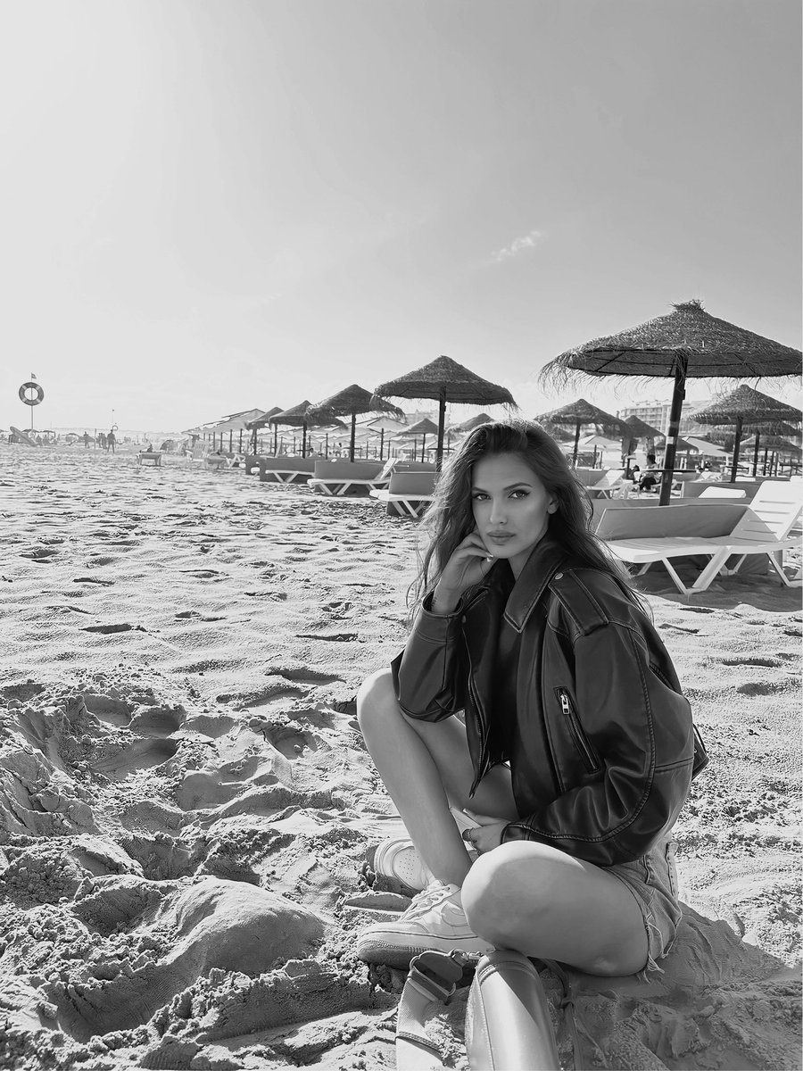 débora (@deboradengos) on Twitter photo 