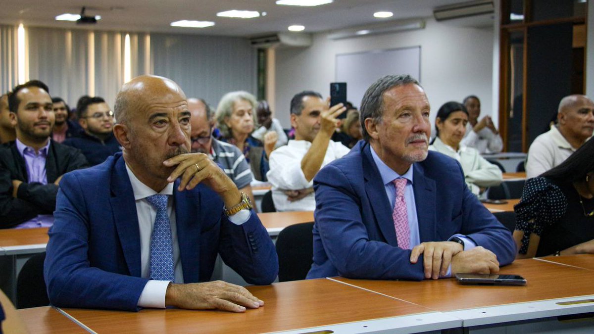 Carlos M. Prosperi tweet media