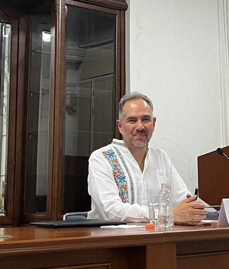 Felicitamos al Doctor José Luis Caballero (<a href="/JoseLCaballero/">José Luis Caballero Ochoa</a>), integrante fundador de  Equilibra, por su elección como Comisionado de la <a href="/CIDH/">CIDH - IACHR</a>. 

Sin duda, su lucha incansable en pro de los Derechos Humanos aportará mucho a la región. Enhorabuena 🎉