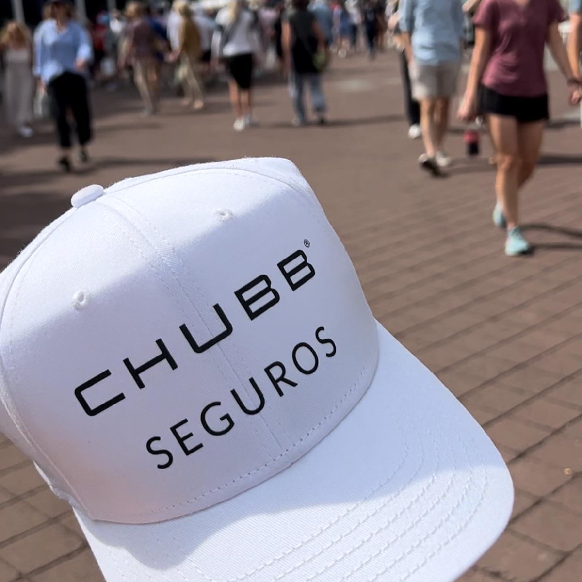 Chubb_Seguros's tweet image. Ser por cuarto año consecutivo la aseguradora oficial del @UsOpen nos llena de orgullo. Así, vivimos nuestra primera semana 🎾

Conoce más sobre nuestro patrocinio: 
bit.ly/3QY7qF7
Official Insurance Partner 
 
#ChubbAtTheOpen #UsOpen2023