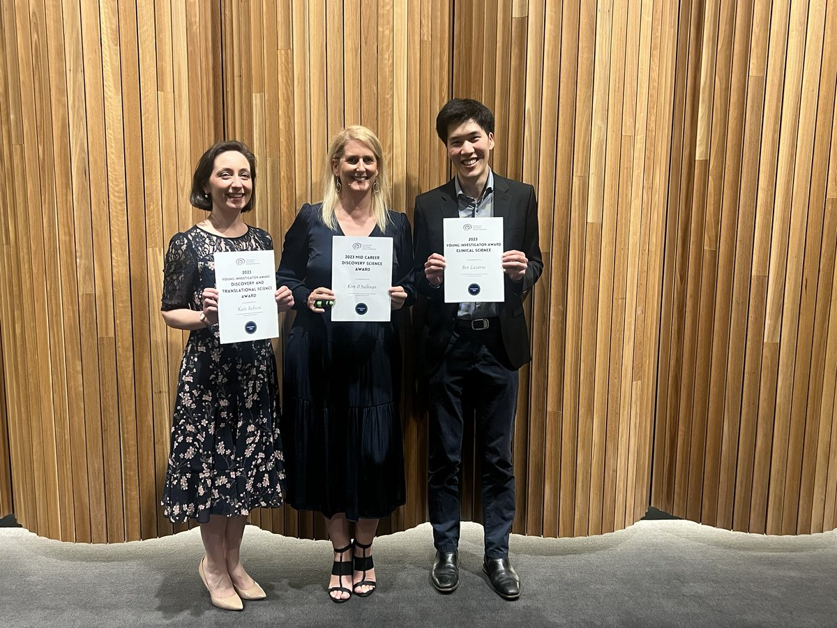 Prizes galore for @SCSMonash and @MonashCID at the @ANZSNasm being held in my home country of New Zealand- fantastic week of excellent kidney research 🎉