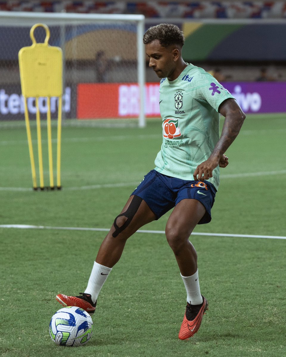 O novo estádio do Mangueirão tá lindo e é com ele lotado que a gente começa a caminhada da Copa do Mundo. Bora, Brasil!!! 🇧🇷🇧🇷🇧🇷 <a href="/CBF_Futebol/">brasil</a>