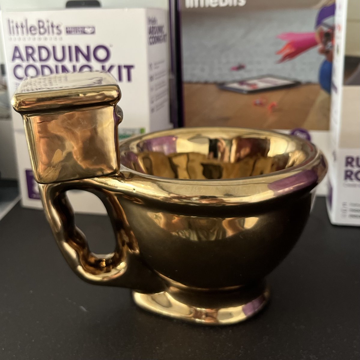 Frederik von Briel tweet media